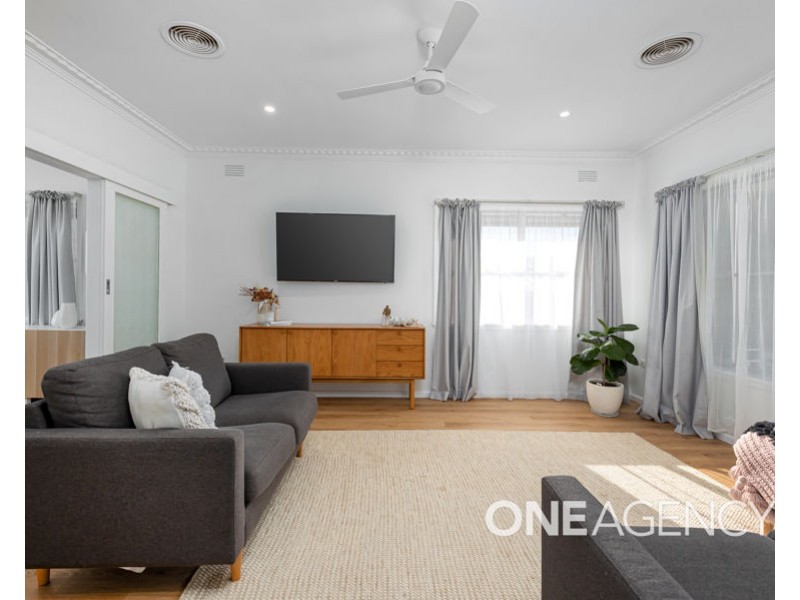 24 MACARTHUR STREET, Ashmont NSW 2650