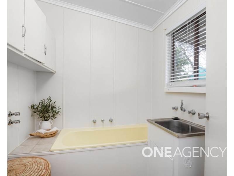 81 BRUCE STREET, Coolamon NSW 2701