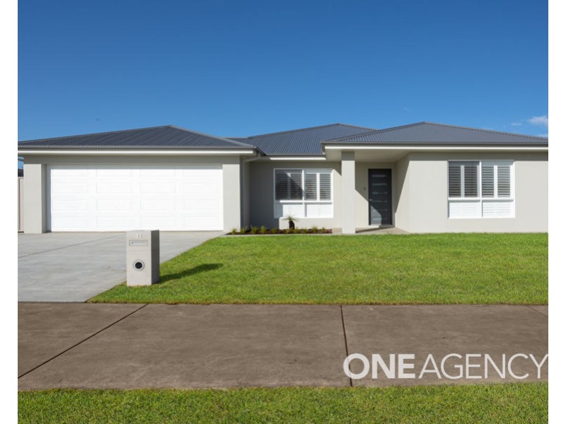 84 VALENCIA DRIVE, Gobbagombalin NSW 2650
