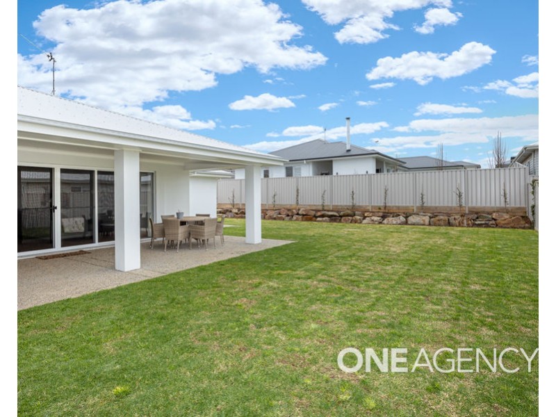 70 COPPABELLA DRIVE, Gobbagombalin NSW 2650