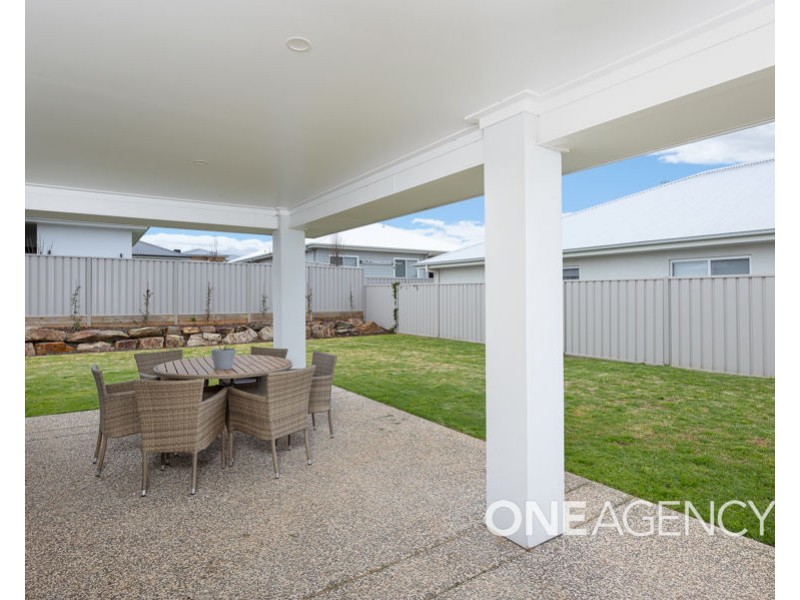 70 COPPABELLA DRIVE, Gobbagombalin NSW 2650