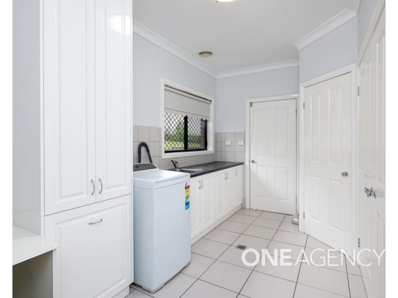 21 MONARO COURT, Tatton NSW 2650