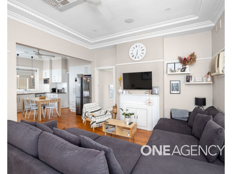 1 CASSIDY PARADE, Turvey Park NSW 2650