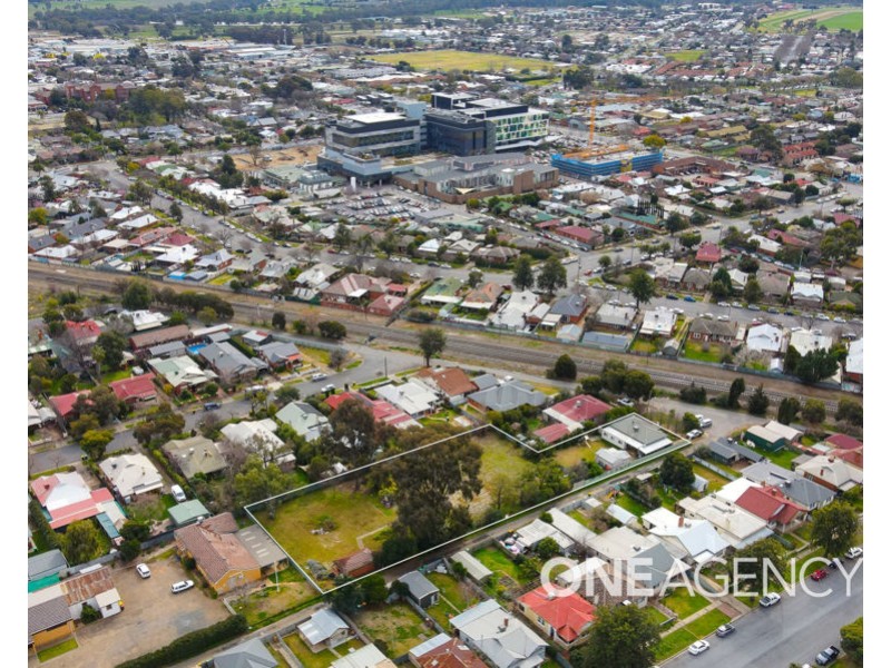 1 CASSIDY PARADE, Turvey Park NSW 2650