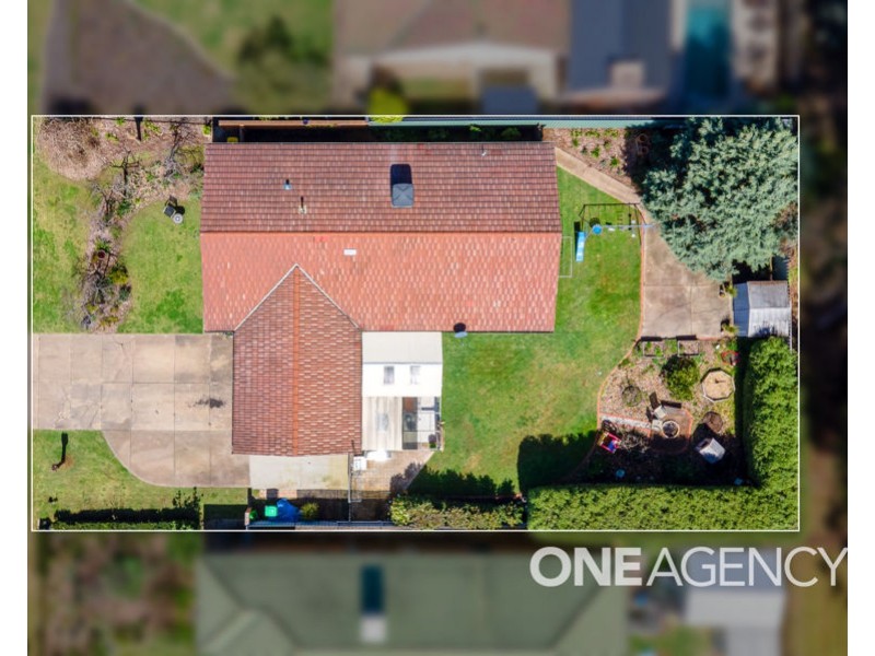 109 DALKEITH AVENUE, Lake Albert NSW 2650