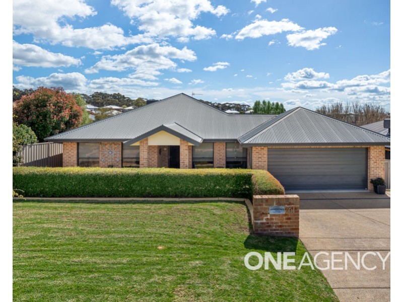 61 YARRAWAH CRESCENT, Bourkelands NSW 2650