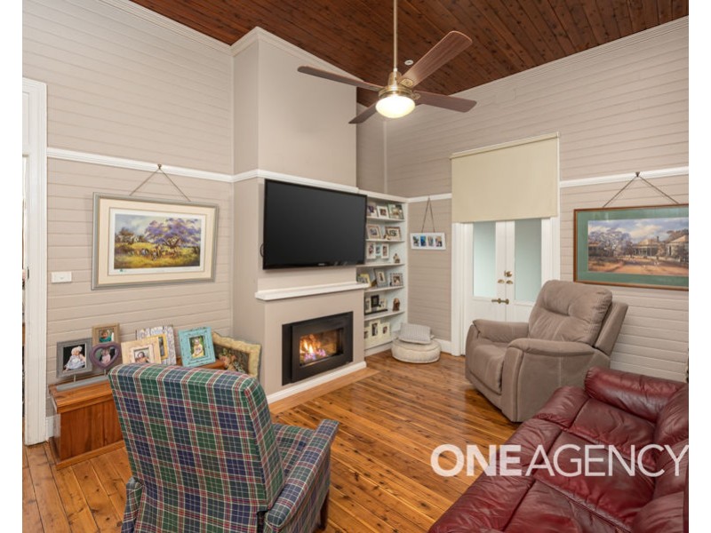 16 DOBBS STREET, Wagga Wagga NSW 2650