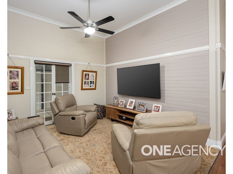 16 DOBBS STREET, Wagga Wagga NSW 2650
