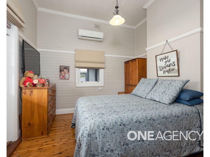 16 DOBBS STREET, Wagga Wagga NSW 2650