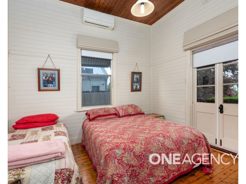 16 DOBBS STREET, Wagga Wagga NSW 2650