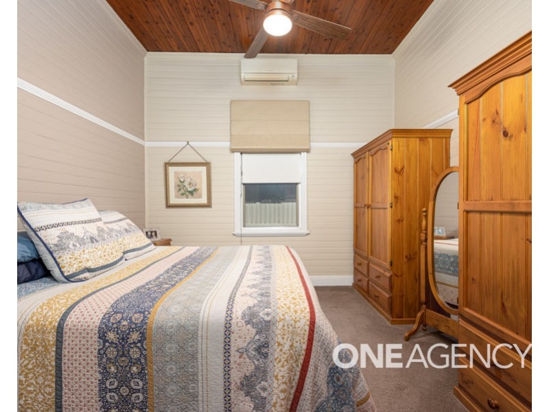 16 DOBBS STREET, Wagga Wagga NSW 2650