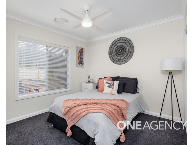5 KYALLA PLACE, Bourkelands NSW 2650