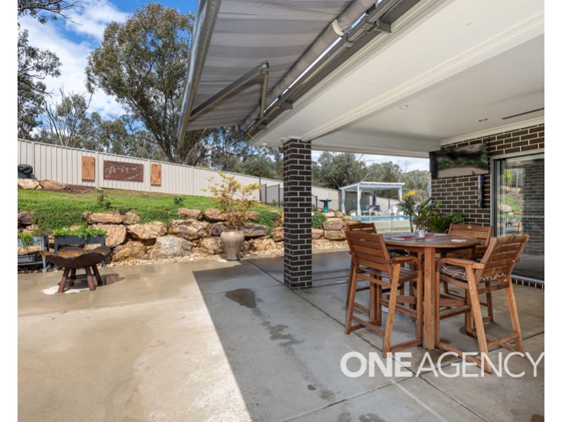 5 KYALLA PLACE, Bourkelands NSW 2650