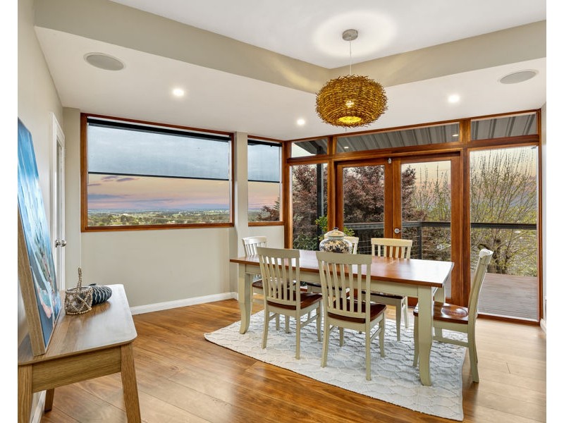 3 BELLEVUE PARADE, Kooringal NSW 2650