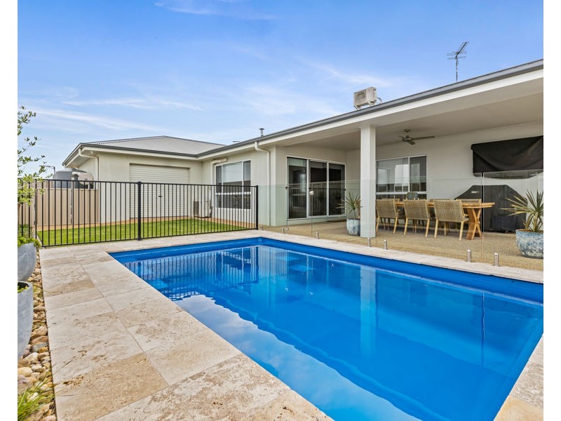 18 CHANG AVENUE, Lloyd NSW 2650