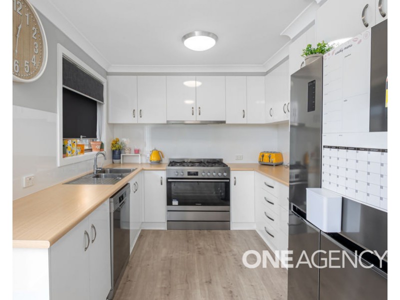 1 COX AVENUE, Forest Hill NSW 2651