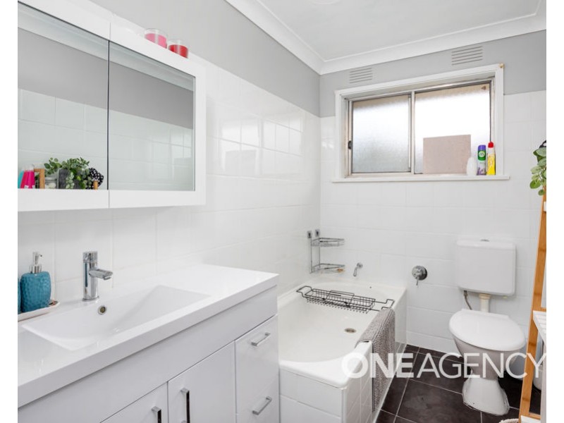 1 COX AVENUE, Forest Hill NSW 2651
