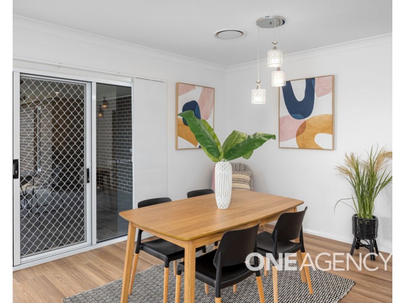 19 TURRAMIA CRESCENT, Gobbagombalin NSW 2650