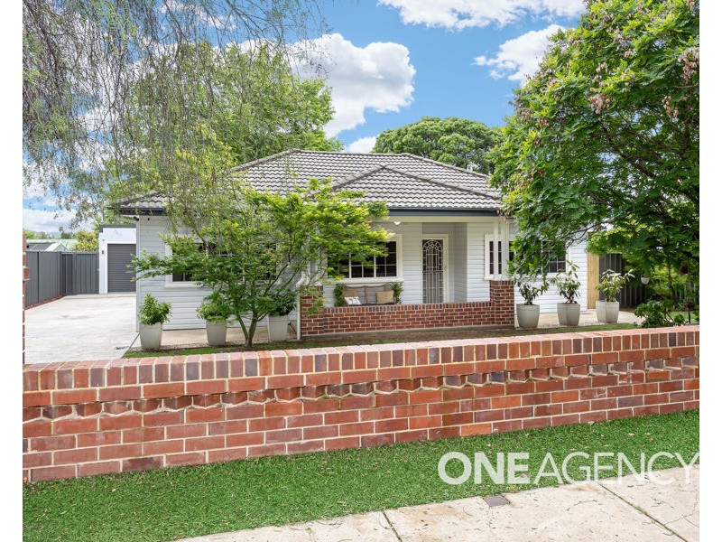 19 COLEMAN STREET, Turvey Park NSW 2650