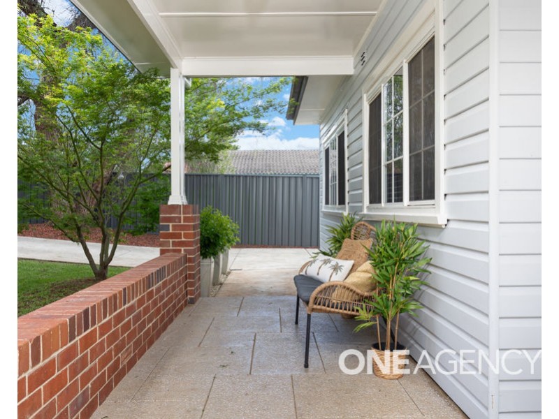 19 COLEMAN STREET, Turvey Park NSW 2650