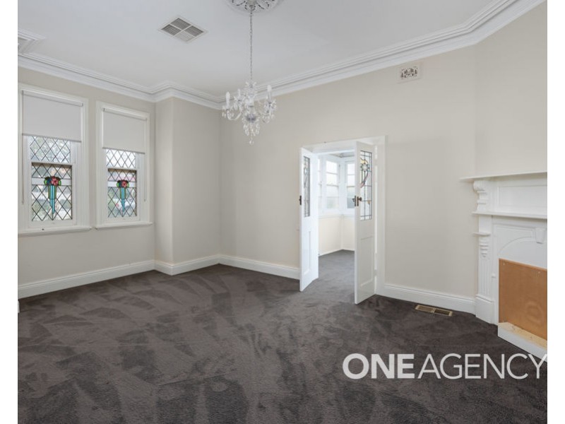 14 SIMMONS STREET, Wagga Wagga NSW 2650