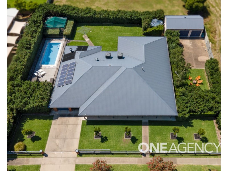 2 BANNER STREET, Forest Hill NSW 2651