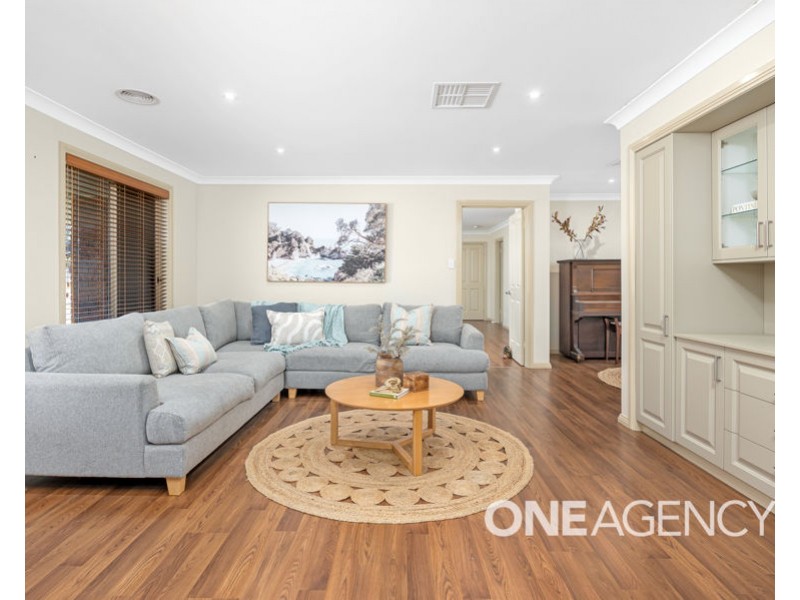 2 BANNER STREET, Forest Hill NSW 2651