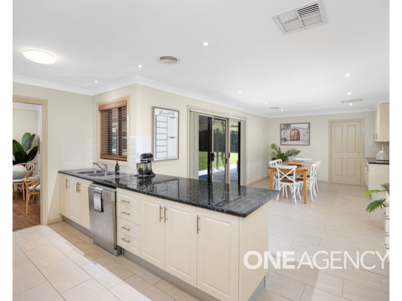2 BANNER STREET, Forest Hill NSW 2651