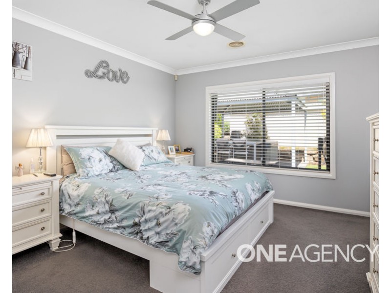 28 MARYLANDS WAY, Bourkelands NSW 2650