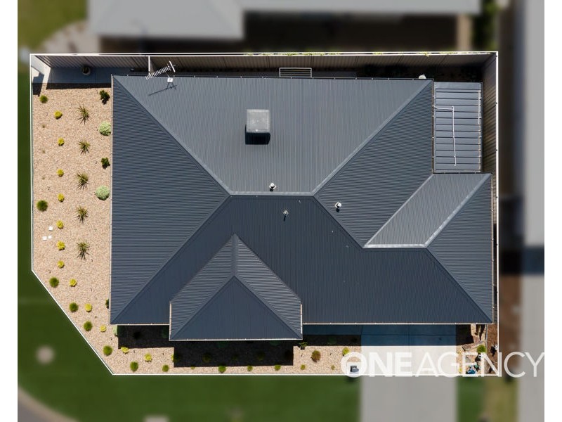 1 YARRANJERRY STREET, Gobbagombalin NSW 2650