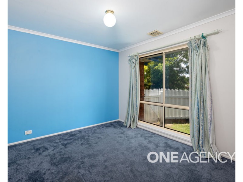 10 STOCKTON PLACE, Estella NSW 2650
