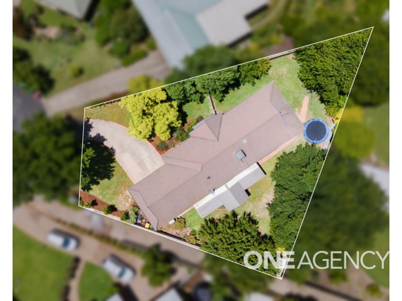 10 STOCKTON PLACE, Estella NSW 2650