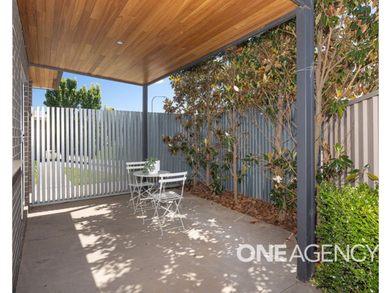 1/6 ROSE PLACE, Boorooma NSW 2650