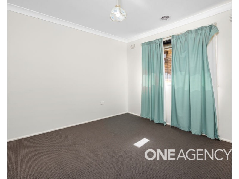 30 MAHER STREET, Tolland NSW 2650