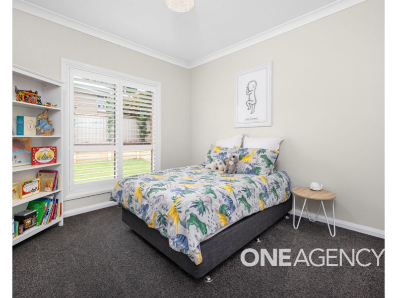 3 OSTERLEY STREET, Bourkelands NSW 2650