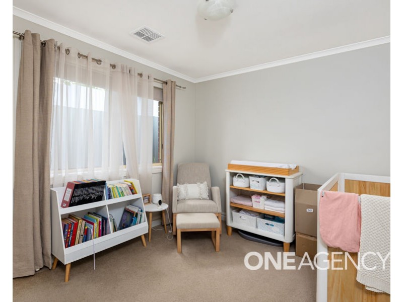 10 CORELLA  PLACE, Estella NSW 2650