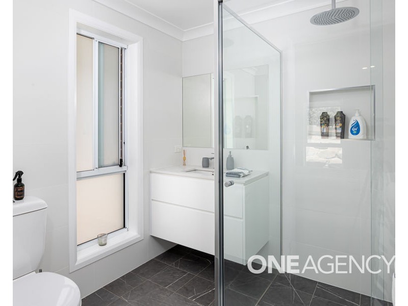 12 NOLAN STREET, Lloyd NSW 2650