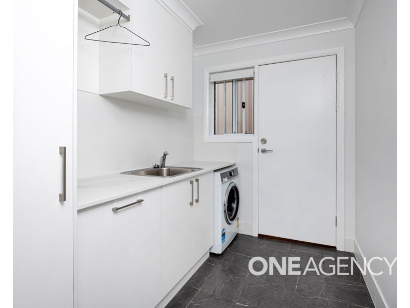 12 NOLAN STREET, Lloyd NSW 2650
