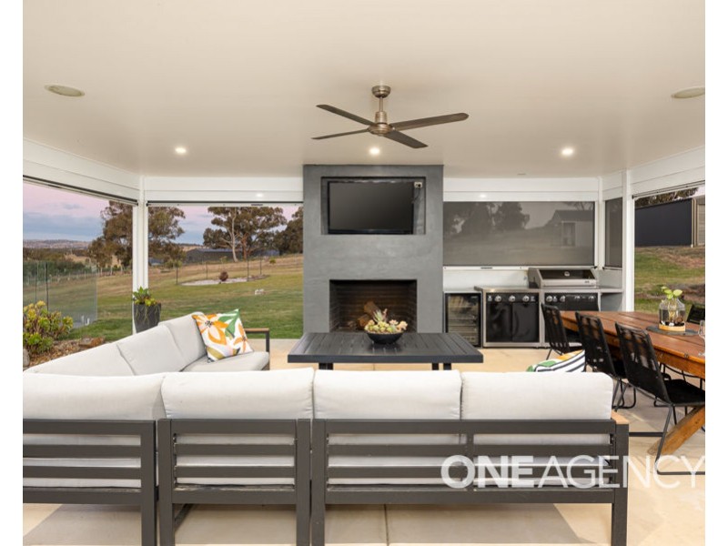 3 JUSTINIAN PLACE, Gumly Gumly NSW 2652