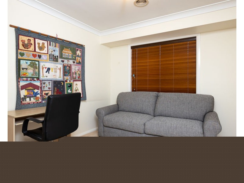 60 MIMA STREET, Glenfield Park NSW 2650