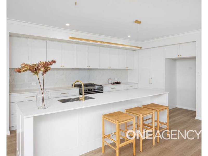 14 BONDI CRESCENT, Gobbagombalin NSW 2650