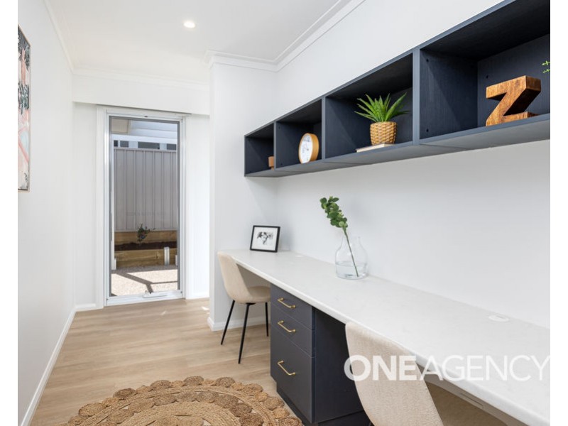 14 BONDI CRESCENT, Gobbagombalin NSW 2650