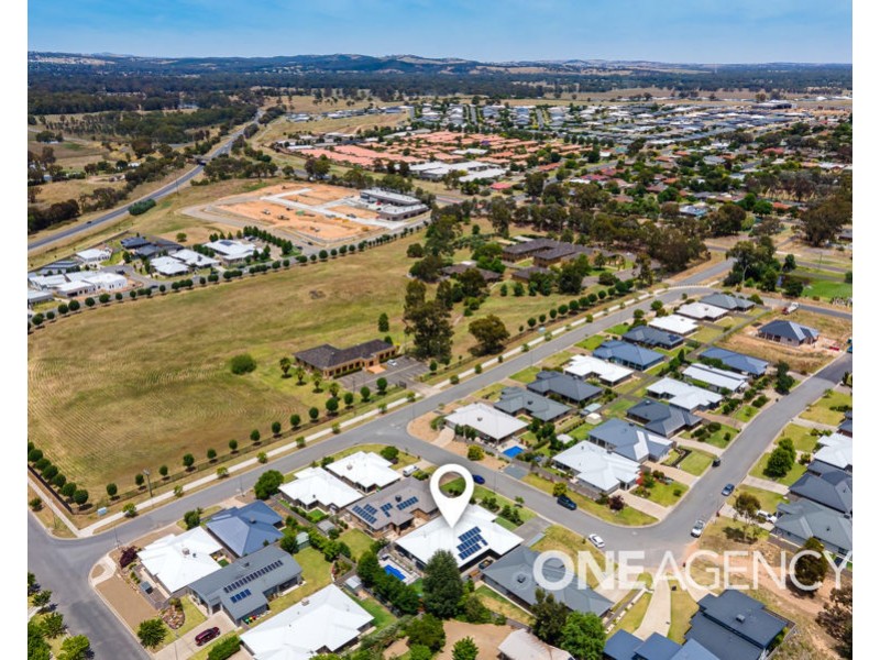 55 DURACK CIRCUIT, Boorooma NSW 2650