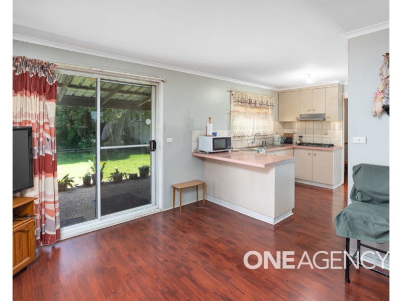 6 PATEY CLOSE, Ashmont NSW 2650