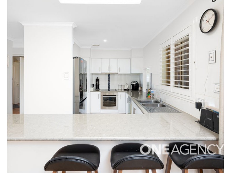 31 WARRAMBOOL CRESCENT, Glenfield Park NSW 2650