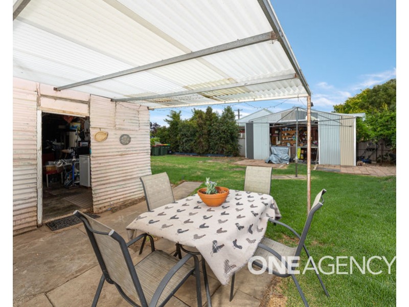 13A ANGEL STREET, Lake Albert NSW 2650