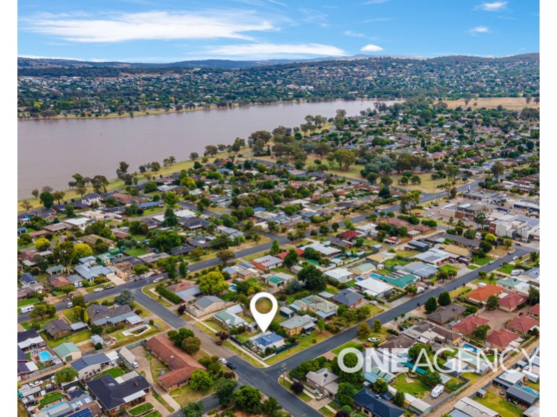 13A ANGEL STREET, Lake Albert NSW 2650