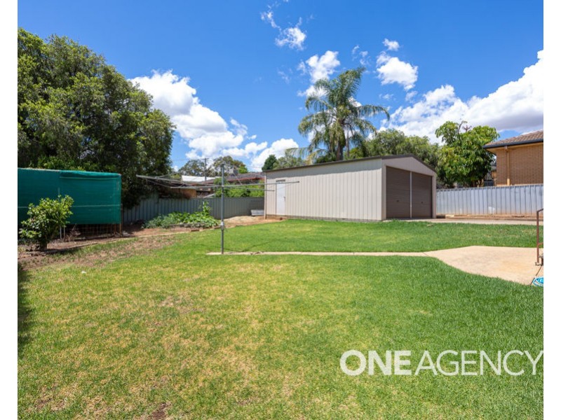 47 NORDLINGEN DRIVE, Tolland NSW 2650