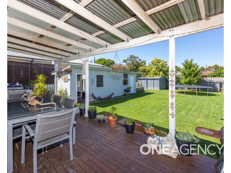 417 LAKE ALBERT ROAD, Kooringal NSW 2650