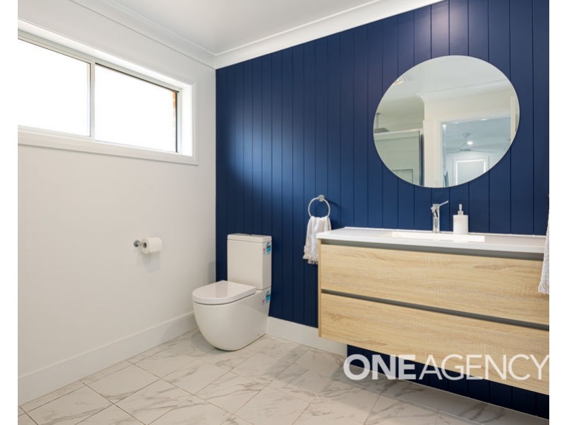 22 WATSON BOULEVARD, Lloyd NSW 2650
